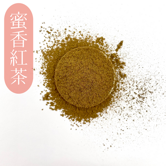 Honey-scented black tea powder